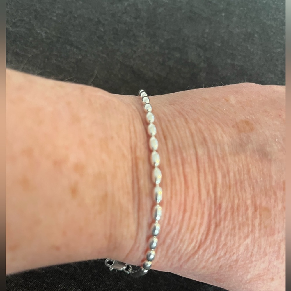.925 Italian sterling silver, 3MM oval bead chain bracelet, 7 inches.